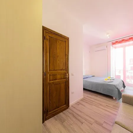 Ester * Cefalù